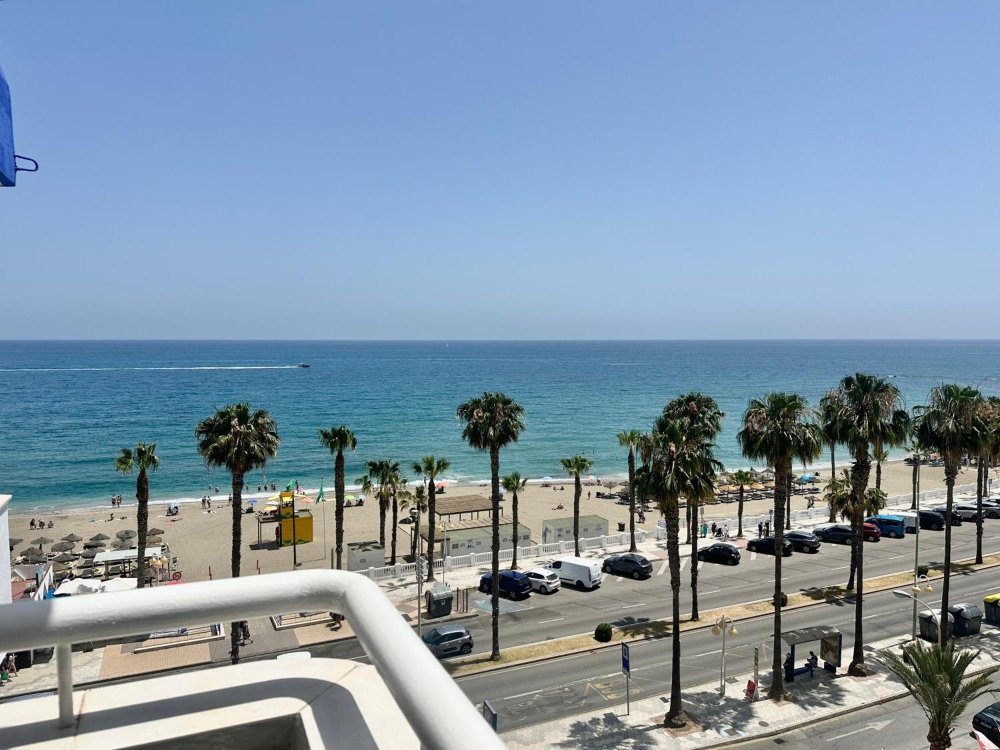 Apartamento First Line Sea Views With Pool And Free Parking *